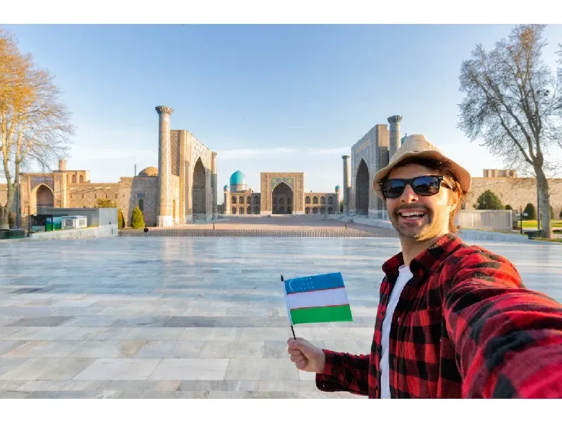 Descubra o Uzbequistão e Nukus: Roteiro Completo de 10 Dias